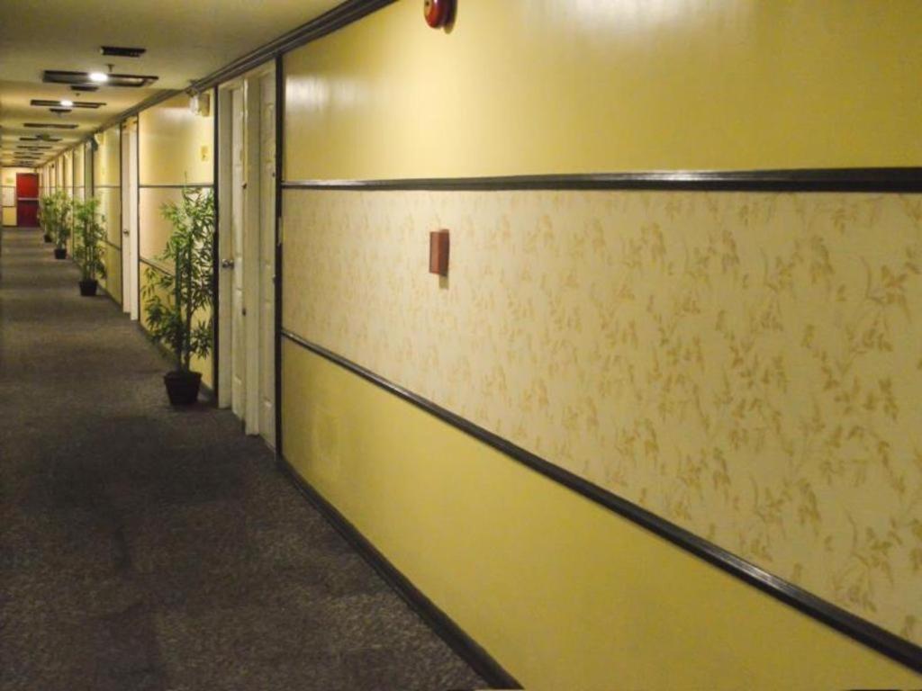 Hotel Sogo Avenida Манила Экстерьер фото