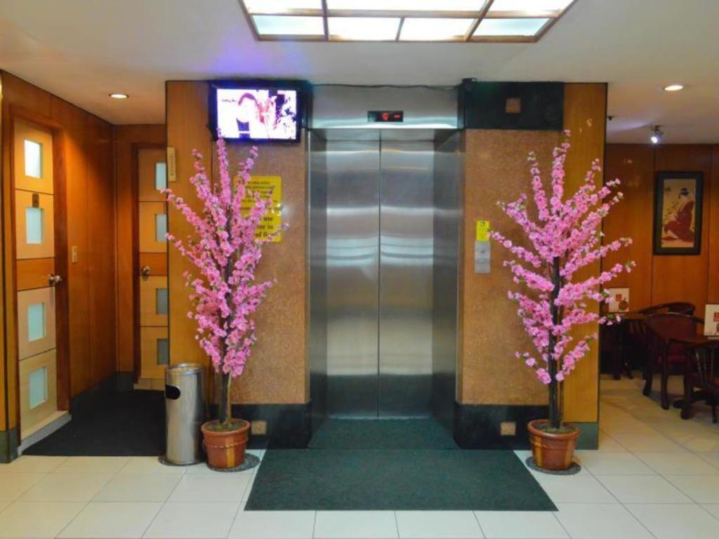 Hotel Sogo Avenida Манила Экстерьер фото